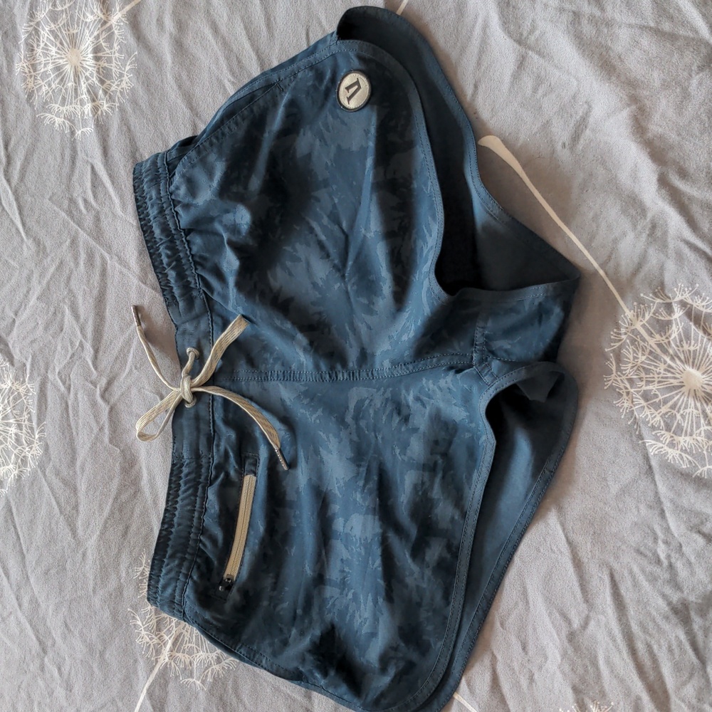 Vuori shorts